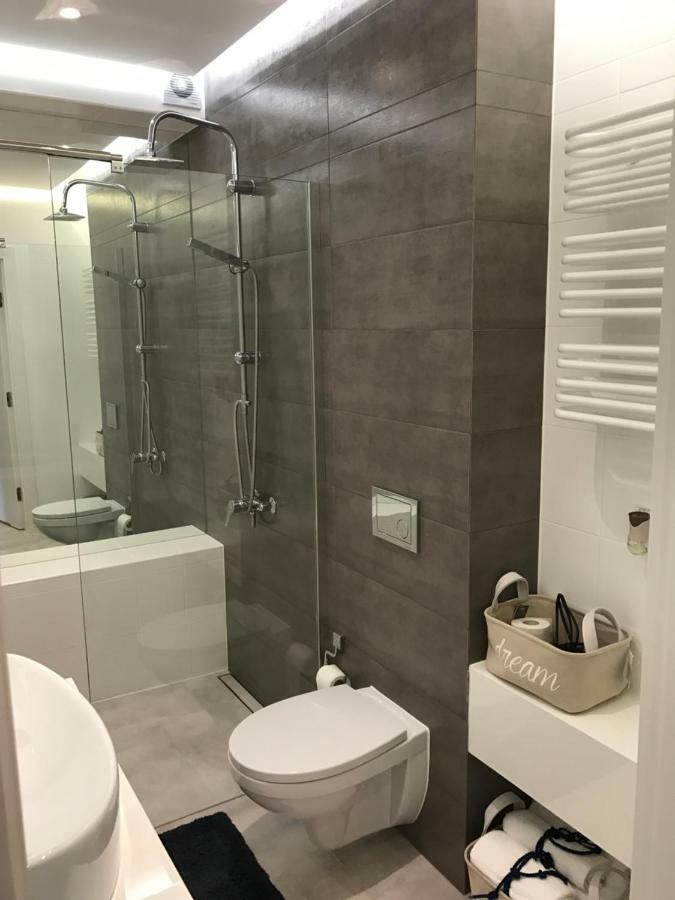 Apartament Jelitkowski Dwor Gdańsk Exterior foto